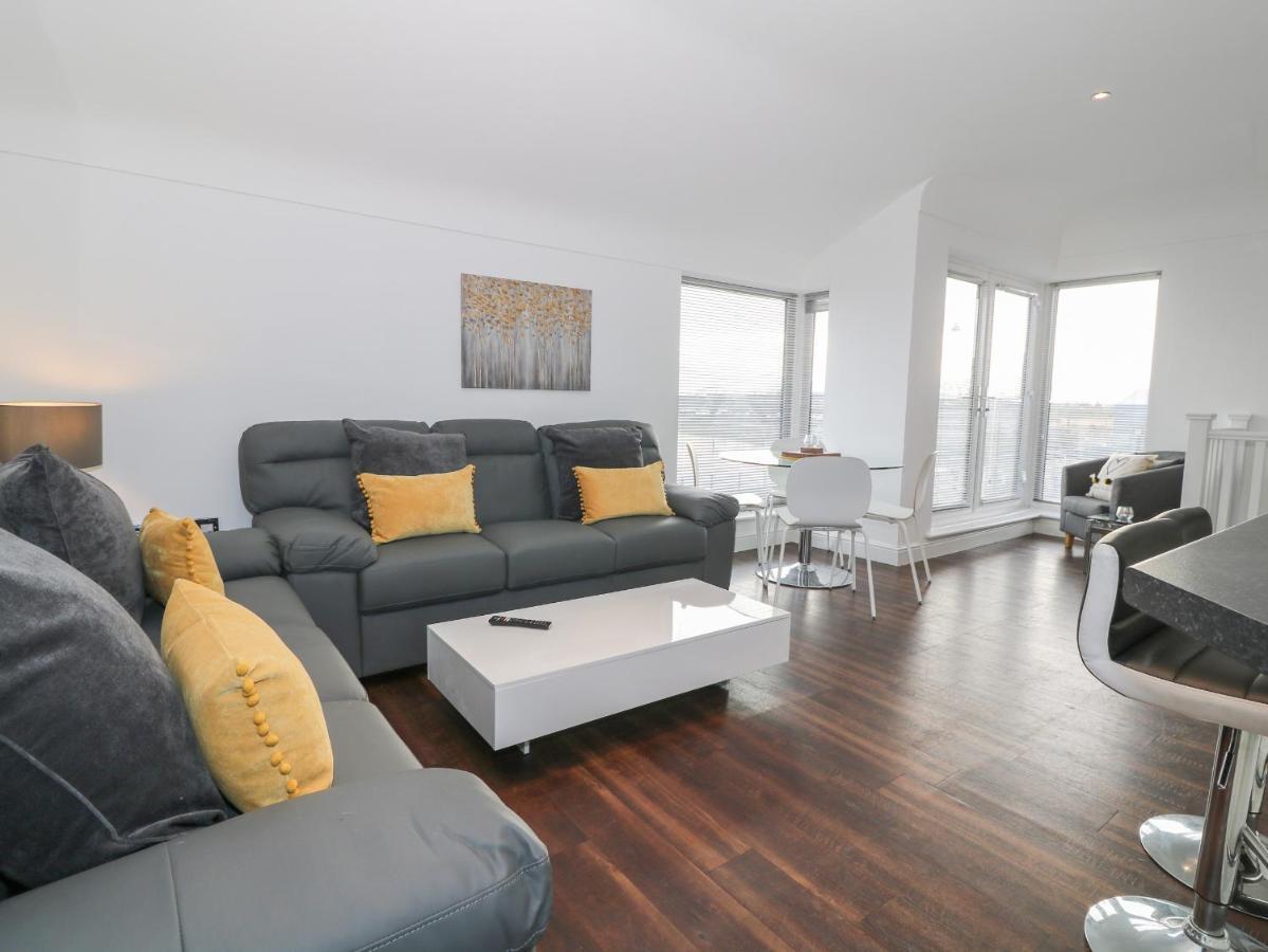 8 Marina View Villa Pwllheli Exteriör bild